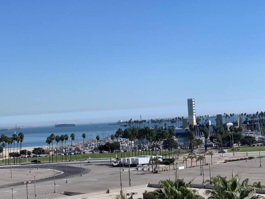 A Corner Unit With Ocean Views From Every Room Long Beach Exterior foto