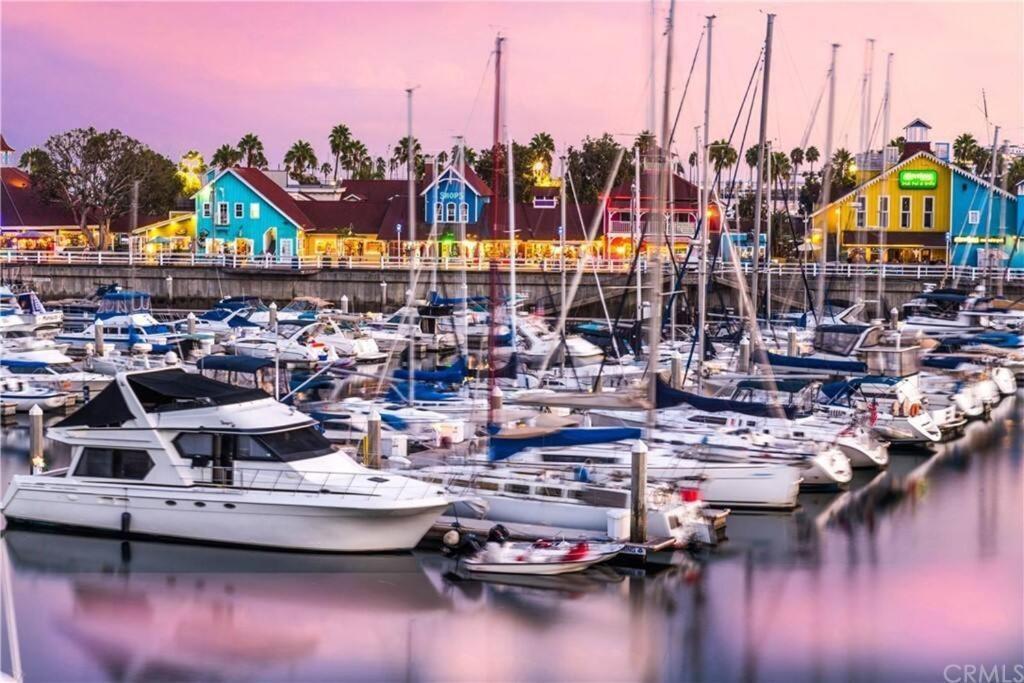 A Corner Unit With Ocean Views From Every Room Long Beach Exterior foto